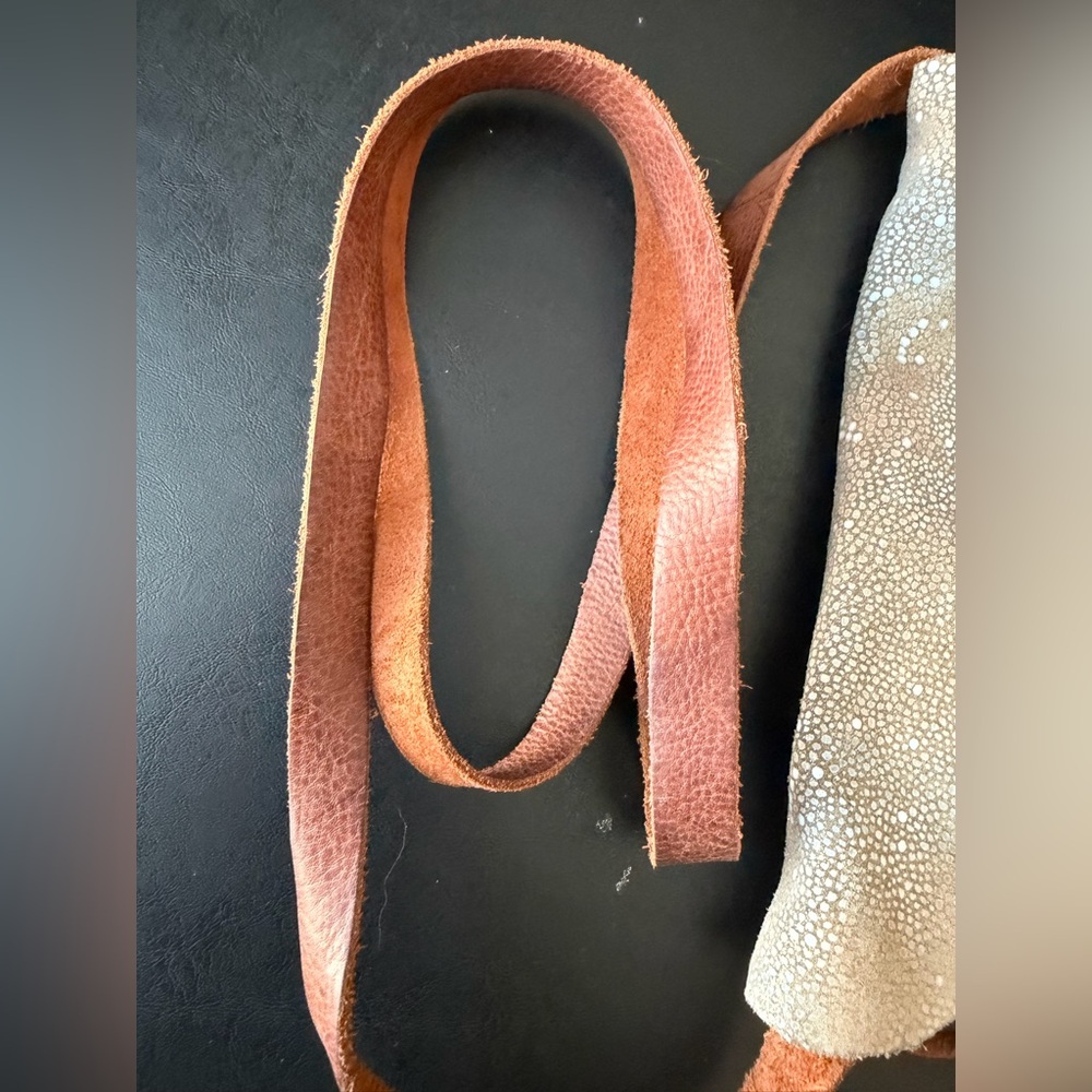 Handmade Soft Leather & Hair-On Hide Fringe Crossbody Purse ML Brand - Picture 16 of 16